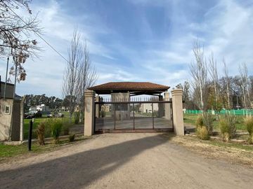 Importante lote en el barrio cerrado San Ignacio Chico a la venta
