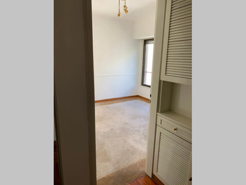 Departamento en Venta en Flores 4 ambientes 2 dormitorios 2 baños 75 m2 + balcón aterrazado - Ramón Falcón 2100