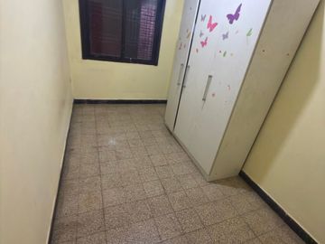 Mosconi 3685 - casa al frente-