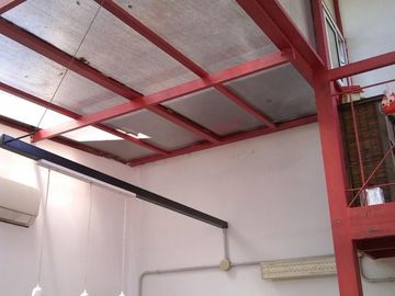 PH , DESARROLLADO EN PLANTA BAJA Y PLANTA ALTA. C/ PATIO, SIN EXPENSAS EXCELENTE UBICACIÓN