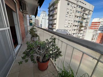 BELGRANO- depto. 4 ambientes con balcon, COCHERA Y BAULERA