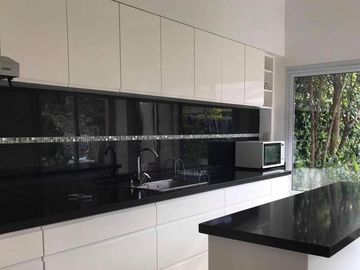 Excelente casa minimalista