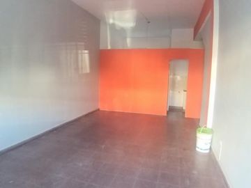 Alquiler local centrico, Paso del Rey con gas natural