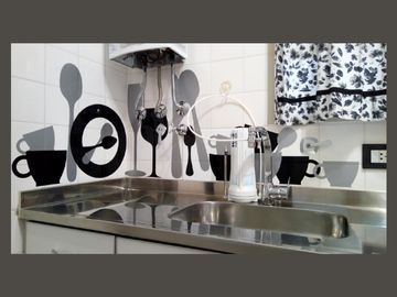 Venta. Flores. 3 ambientes. Luminoso
