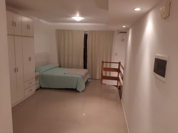 CABALLITO NORTE, DUPLEX, EXCELENTE ESTADO CON RENTA,COCHERA, TERRAZA USO EXCLUSIVO,JACUZZI