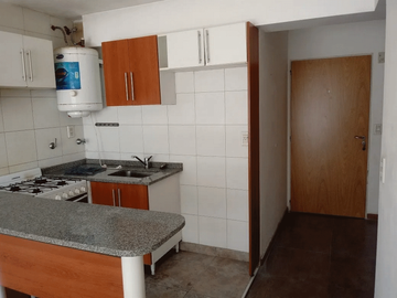 NUEVO PRECIO - Departamento en Venta en Almagro 2 ambientes 42 m2 + balcón al contrafrente - Medrano 300