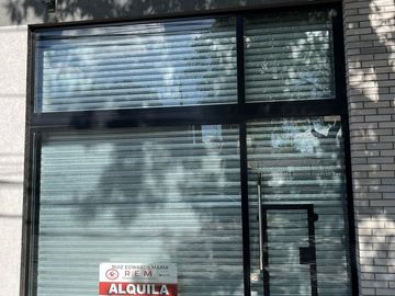 ALQUILER LOCAL excelente ubicación