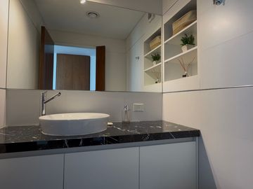 4 AMBIENTES , 2 COCHERAS , 145 M2, BOULEVARD VILLA LURO , PISCINA , SUM, PARRILLA, GIMNASIO, SAUNA , LAUNDRY