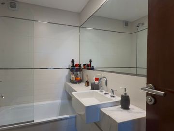 4 AMBIENTES , 2 COCHERAS , 145 M2, BOULEVARD VILLA LURO , PISCINA , SUM, PARRILLA, GIMNASIO, SAUNA , LAUNDRY
