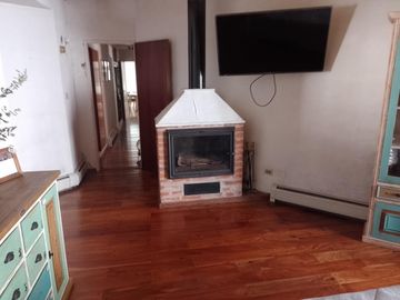 Casa en excelente zona de Parque Leloir