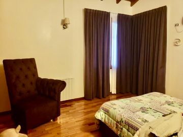 IMPORTANTE CHALET DE 6 AMB EN COUNTRY EL PARAISO