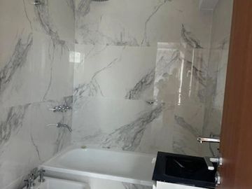 3 AMBIENTES , SEMIPISOS EXCLUSIVOS , 2 Y 1 AMBIENTES UNICOS . PRE VENTA FINANCIADA