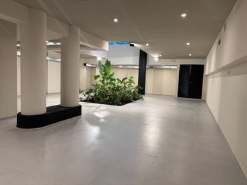 2 amb con patio en Barrio Naon
