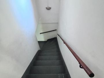 Alquiler 2 Locales y Casa comercial de 5 ambientes Ramos Mejia