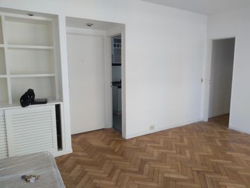 REGIO SEMIPISO UNICO POR SUS CARACTERISTICAS Y  EXCLUSIVO EMPLAZAMIENTO. PALERMO CHICO.