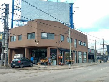 OFICINA A ESTRENAR DE 100m2 - 1° PISO S/COLECTORA ESTE