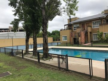Depto 3 amb c/patio y cochera en &quotAmaneceres de Canning&quot