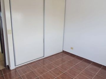 Excelente departamento 3 ambientes sobre Avenida Arieta, Villa Luzuriaga