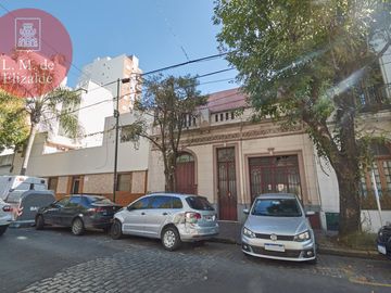 Casa/Terreno - Venta - Floresta
