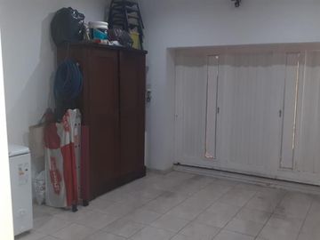 EXCELENTE PH 3 AMB. EN IMPECABLE ESTADO A METROS DE CLÍNICA AGÜERO IDEAL CONSULTORIO MÉDICO