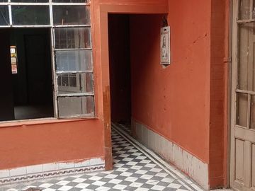 # MIRA ESTO # CASA # 5 HABITACIONES # 3 PATIOS # 1 TZA # OPORTUNIDAD #