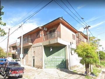 Departamento tipo ph en planta alta de 4 ambientes con 90m2