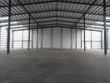 Excelente nave industrial a estrenar AAA