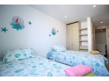 apartamento en venta en urb. salguero. Cod V55