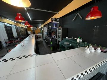 ALQUILER - LOCAL COMERCIAL AMPLIO DE 56 M2 - LOMAS DE ZAMORA