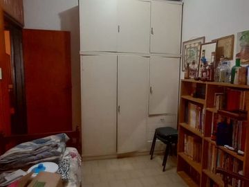 Casa con Cochera, Jardín y Fondo Libre en el Corazón de Ciudad Jardín
