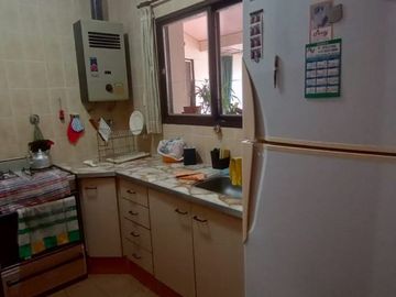 Casa con Cochera, Jardín y Fondo Libre en el Corazón de Ciudad Jardín