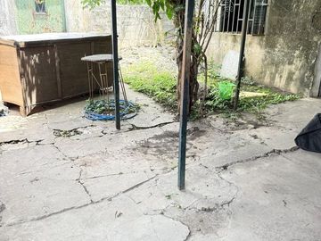 Benito Juarez 208 - casa a reciclar-