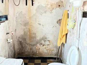 Benito Juarez 208 - casa a reciclar-