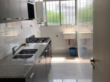 DEPARTAMENTO 3 AMBIENTES CON COCHERA