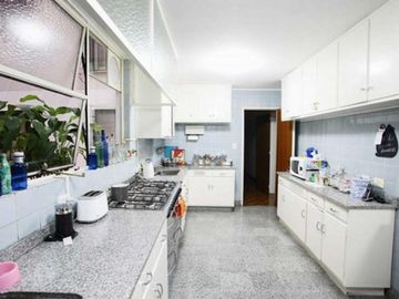 INMEJORABLE 7 ambientes, EXCELENTE ESTADO- PALERMO