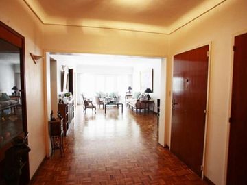INMEJORABLE 7 ambientes, EXCELENTE ESTADO- PALERMO