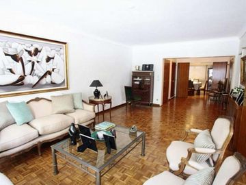 INMEJORABLE 7 ambientes, EXCELENTE ESTADO- PALERMO