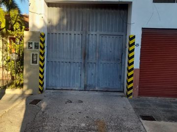 galpon en ph con amplio entrepiso en U