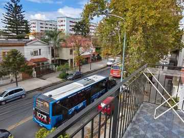 Excelente dpto 3 amb 2ºPso x esc Fte c/balcon 57 mts. Av Olivera 400. Floresta