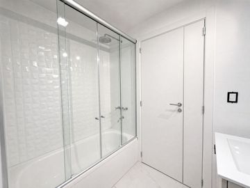 Venta de 2 ambientes al frente en la mejor zona de villa luro