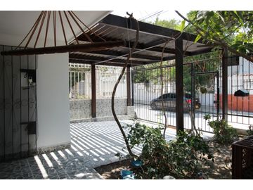 casa en venta en rodadero. Cod V12