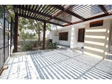 casa en venta en rodadero. Cod V12