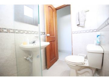 casa en venta en rodadero. Cod V12