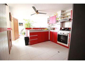 casa en venta en rodadero. Cod V12