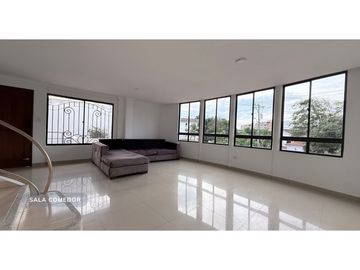 Venta Casa en Conjunto cerrado - Tabor/Miramar