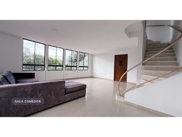 Venta Casa en Conjunto cerrado - Tabor/Miramar