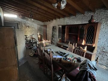 CASA 3 AMB. CON GARAGE A RECICLAR