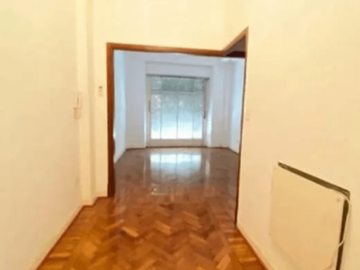 EXCELENTE DEPARTAMENTO DE 2 AMBIENTES A LA CALLE MUY LUMINOSO