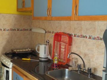 Departamento 3 amb. 1º piso por escalera, en Liniers