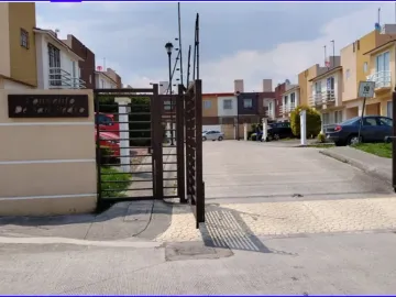 Casa en venta en Las Misiones, Toluca, México